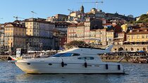 Porto: Luxury yacht cruise with wine and snack tasting