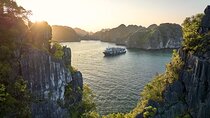 Erina Cruise Halong Bay 2 Days Sightseeing from Hanoi