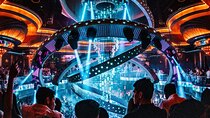 Las Vegas: VIP Club Crawl with Party Bus, Express Entry & Drinks