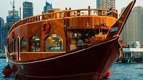 Sea Lounge Dinner Cruise Dubai with Buffet and Live Entertainment