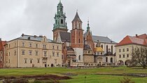 Explore Wawel Cathedral