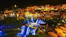 1-Day Private Tour to Tianmen Mountain & Furong Town Night Light