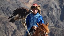 Golden Eagle Festival 4 Days Cultural Tour in Mongolia