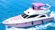 Pink Yacht Charter Barbie Maxum Miami Yacht Tour