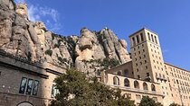 Barcelona to Montserrat Monastery Private Day Trip