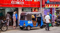 Colombo: Private Tuk-Tuk City Tour with Guide & All Entry Tickets
