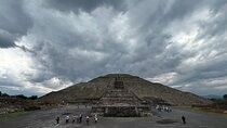 Teotihuacan magical private tour, with pulque tasting