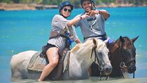 Negril 45-minute Guided Horseback Ride and Swim