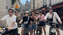 Semi-private electric bike tour DE Montmartre