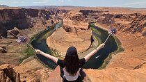 Full-Day Antelope Canyon and Horseshoe Bend Tour from Las Vegas