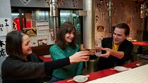 Osaka: Tenma Bar-Hopping Tour with Local Drinks & Flavors