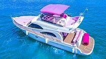 50ft Pink Miami Yacht Rental | 3 to 8 Hours | 13 ppl