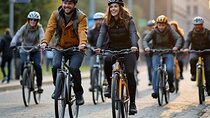 Berlin Private (E)Bike Tour- Individual and groups up to 6 Person