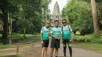 Pedal Through Angkor Wat at Sunrise with Breakfast Included