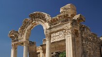 Turkish Breakfast Experience and Ancient Ephesus Highlights