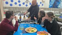All-You-Can-Drink Wine Tasting in Naples with Appetizers