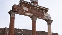 Pompeii Day Trip from Rome Guided Tour with Entry Included