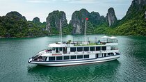 Halong Bay Premium Day Cruise Includes Transfer, Lunch and Kayak
