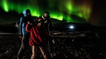 Reykjavik Northern Lights Small Group Tour with Gift in English