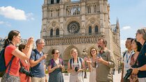 Notre Dame Cathedral: Exterior Guided Tour & Unscheduled Access