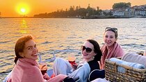 Port : Private Cruise in the Douro — 6 Bridges & Sunsets