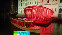 Amsterdam Light Festival: Saloon Boat Cruise + Hot Drinks & Bite