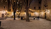  Barcelona: Christmas Lights and Hidden Streets Walking Tour
