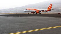 Easy Jet arrival Akureyri Airport Transfer to Lake Mývatn