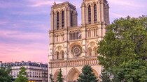 Notre Dame de Paris: Private Guided Tour with Expert Guide