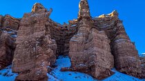Charyn Canyon with Horse Riding and Saks Sauna Tour