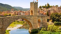Medieval Private Tour Besalú Castellfollit St. Pau from Barcelona
