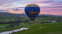 Sunrise Hot Air Balloon Flight over Yarra Valley + Breakfast 