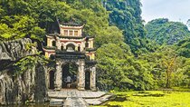 Hanoi : Trang An, Mua Cave & Bich Dong Luxury Small Group Tour