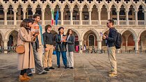 Skip the line Doge's Palace Guided Walking Tour in Venice