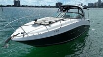 37 Ft Yacht Yacht for 2 or 4 hours, Bluetooth, In the Miami Bay
