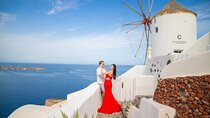 Santorini Day Getaway with Luxury Villa Stay and Transport