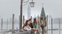 Photo Experience in Venice Artistic and Elegant Portraits