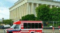 Washington DC Memorials Guided Small Group Cozy Minibus Tour