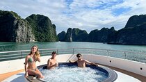 Hanoi: Ultimate Luxury Day Cruise to Lan Ha Bay with Tasty Lunch 