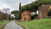 An Appian Way Experience to Mausoleum Cecilia Metella