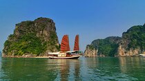 Private 2-Day on Boutique Cruise to Hidden Bai Tu Long Bay