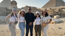 VIP All-Inclusive Giza pyramids tour: Sphinx , camel & lunch