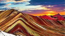 Vinicunca Rainbow Mountain Full Day Hike Tour Cusco