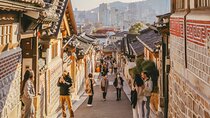 Private Walking Tour of Seoul's Best Spots and Cafes