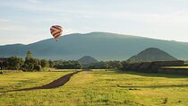 VIP Private Hot Air Balloon Flight plus Teotihuacan Ruins Tour