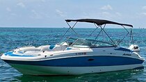 24' Hurricane Sundeck Boat Rental