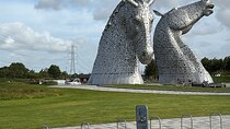 Stirling Castle Kelpies and Wallace Monument Tour