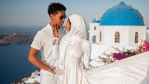 Couple and Family Photoshoot Experiece in Santorini 
