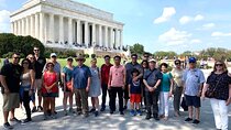 Monuments of DC Tour with Washington Monument or Museum Tickets