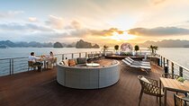 Hanoi: Luxury Cruise with Gourmet Buffet & Limousine Transfer